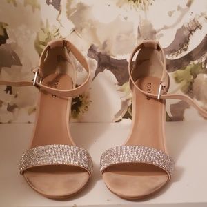 Nude heels w/ rhinestone detail